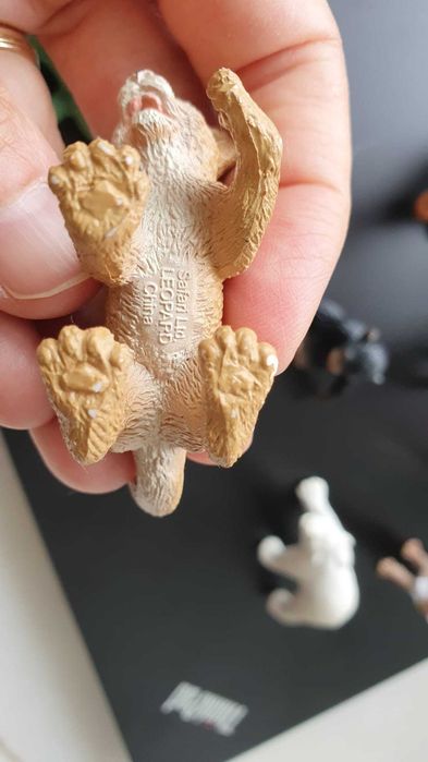 Várias figuras de animais: coleções Schleich, Safari e não só