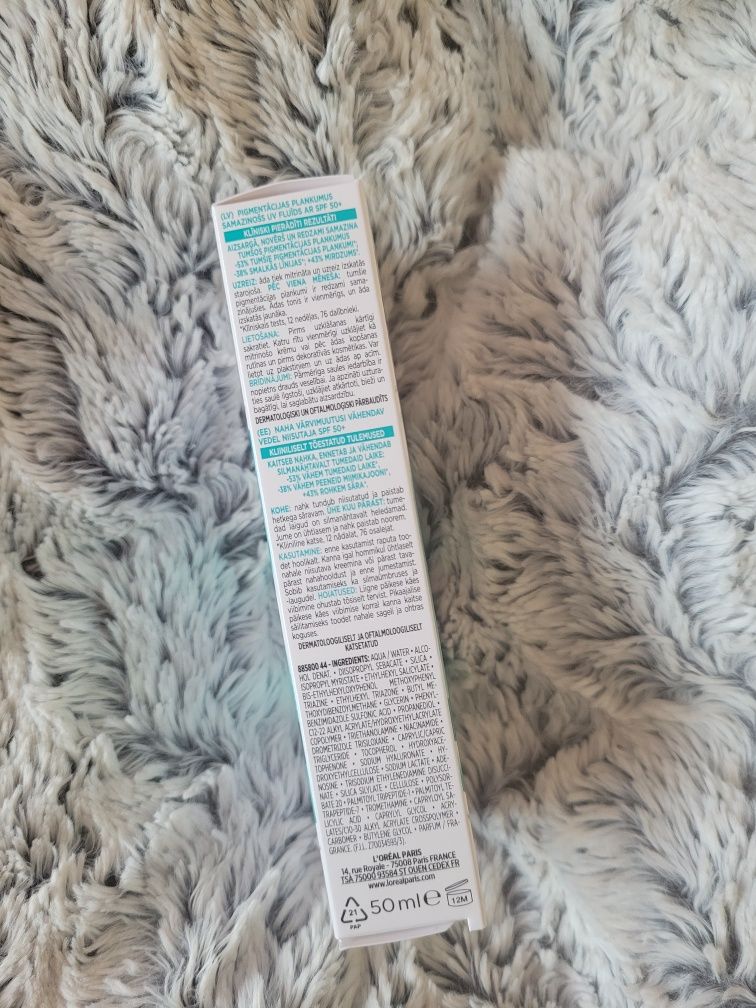 L'Oréal Paris Bright Reveal fluid SPF50+. Nowy