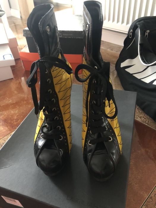 Buty dsquared oryginalne stan widoczny na zdjęciach