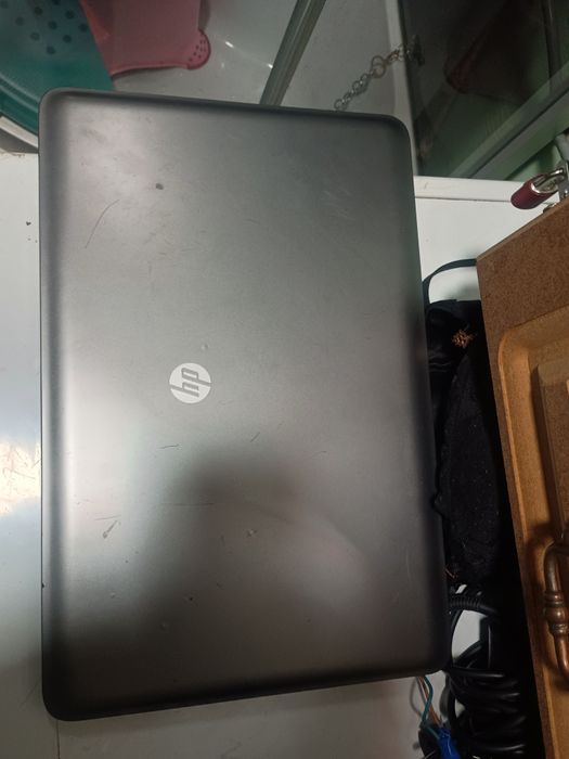 Dwa laptopy Toshiba