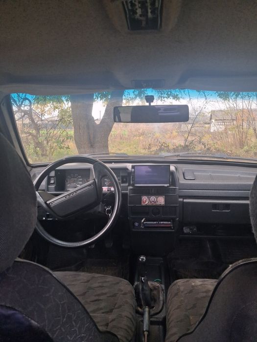 ВАЗ 2199 в відмінному стані