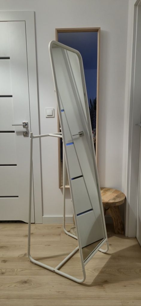 Lustro stojące IKEA Knapper