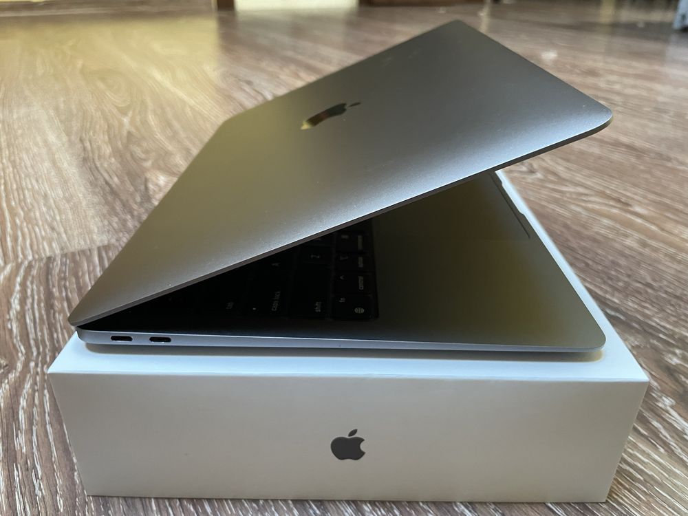 MacBook Air m1 Space Gray