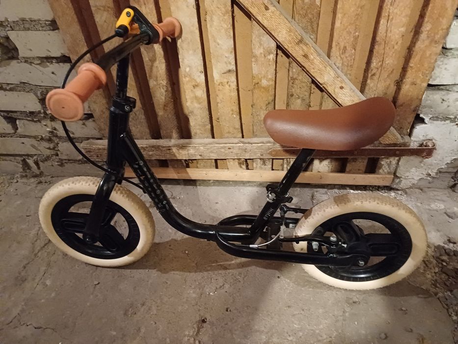 Rowerek biegowy Btwin Runride 500