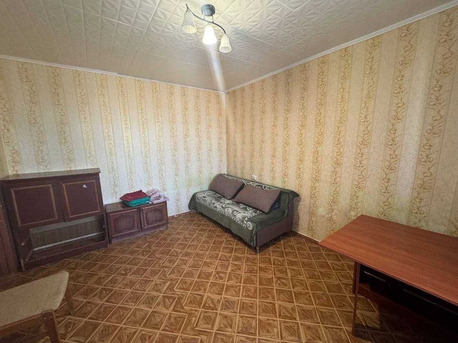 АРЕНДА 2-х комнатной квартиры ул ХРУСТАЛЬНАЯ, 8 (м-н Лазурный)