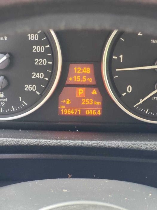 Samochód osobowy BMW X5 E70