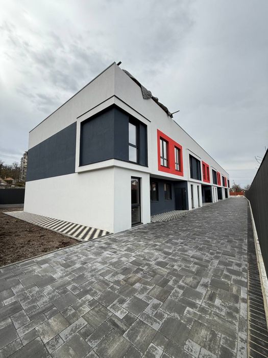 Таунхаус з максимальним оздобленням — Буча, біля парку!