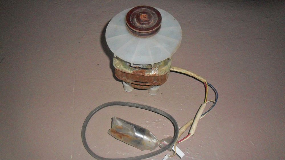 Продаются электромоторы от стиральной машины