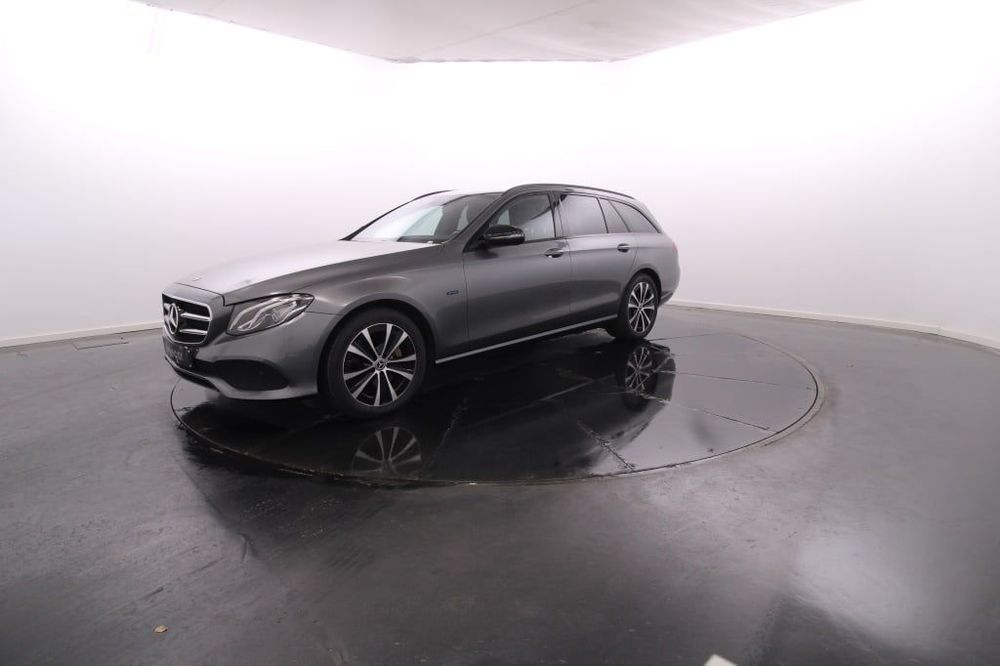 Mercedes-Benz E 300 de Avantgarde