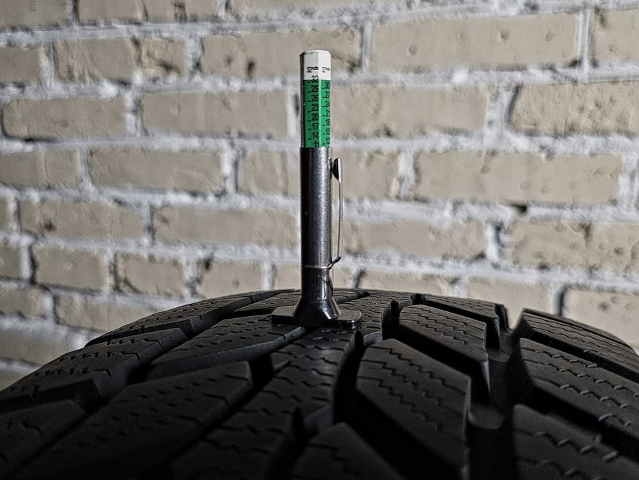 Зимові 215/70r16 | 2024 | 11mm | Стан нових | Преміум шини | Комплект