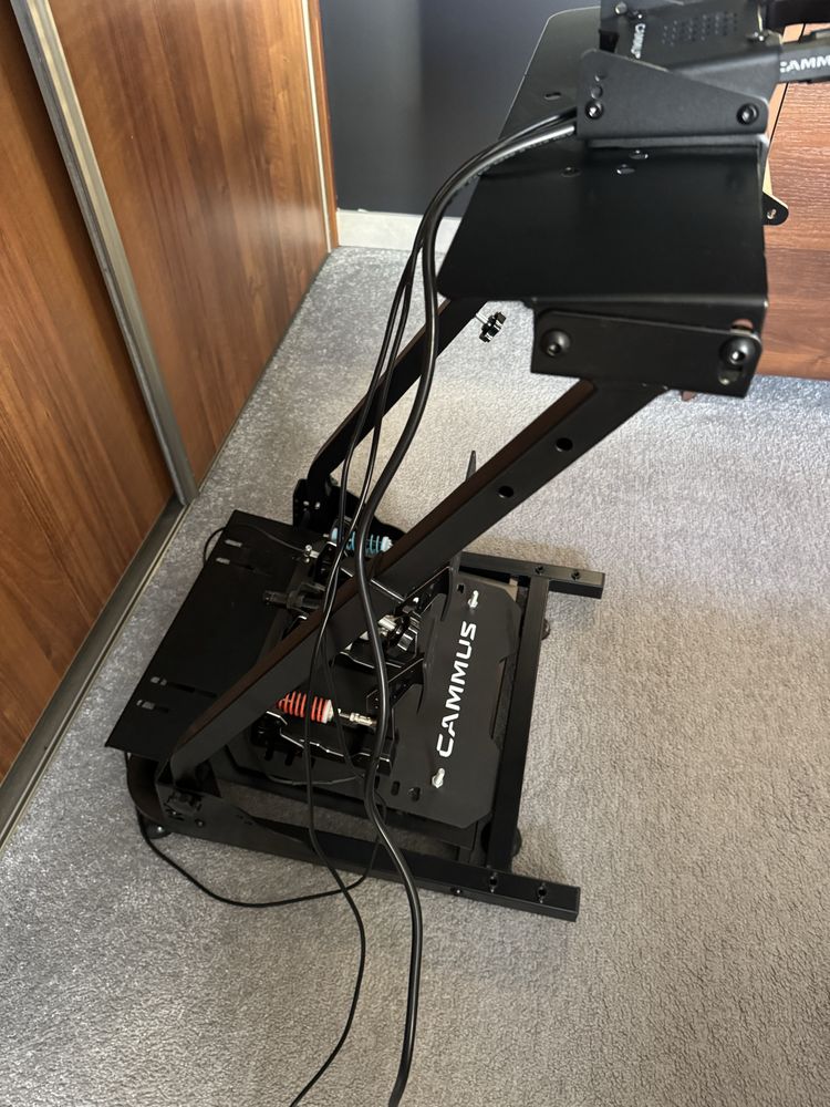 Zestaw gamingowy wyscigowy, sim racing setup, cammus c5, lc100, kierow