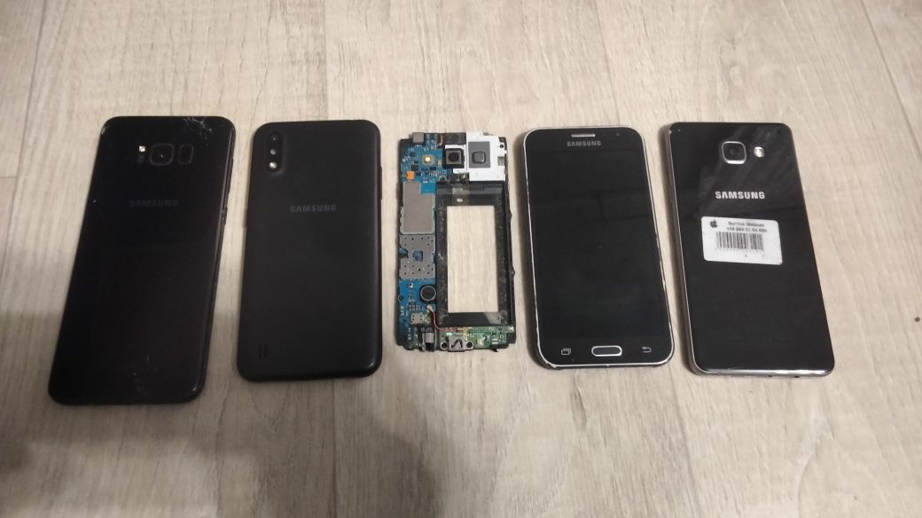 Запчастини на Samsung S8+