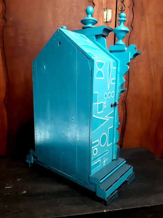 Relógio antigo de parede ou mesa restaurado
