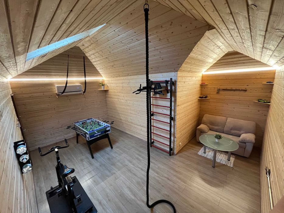 Tarasy, zabudowa poddaszy, drewutnie, podbitka dachowa...