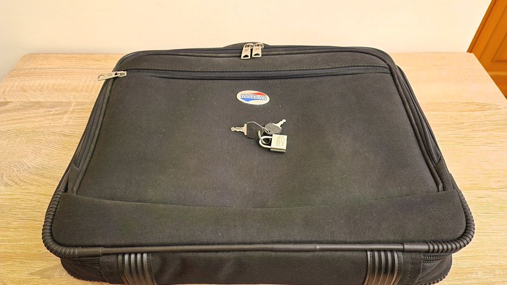 Сумка для ноутбука american tourister сумка для ноутбуку