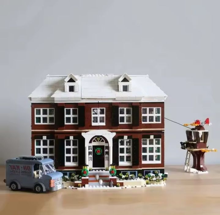 Klocki Sam w Domu na wzór 21330 (nie LEGO)