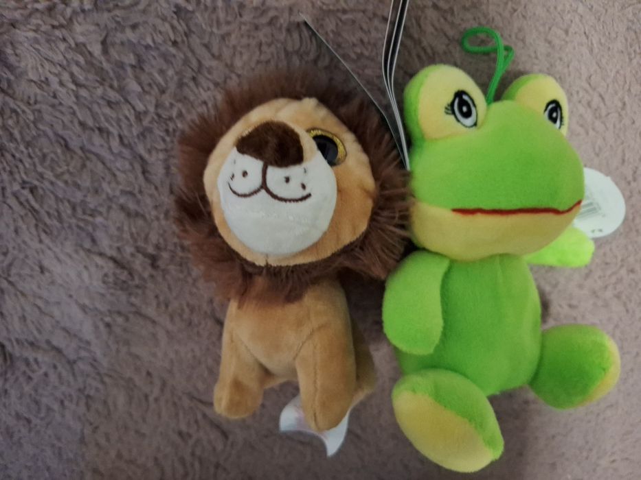 Pluszaki z metkami
