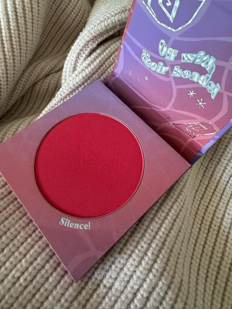 Colourpop róż do policzków alicja w krainie czarów