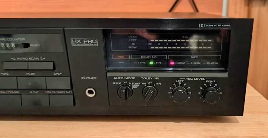 Yamaha K-340 (HX Pro) - Кассетная дека, 2 Head, 220V. Japan