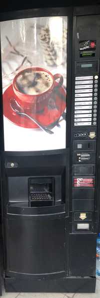 Продам автомат кавовий вендінговий Rheavendors Sagoma I7.