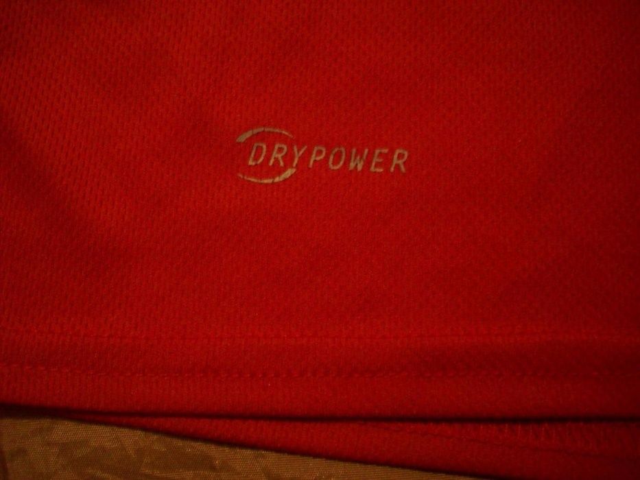 Брендовая треккинговая потоотводящая футболка Mud Masters Dry Power