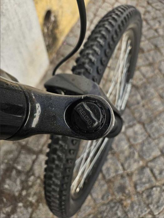 Rockrider BTT de Passeio 500 Expl. Roda 29 Quadro L