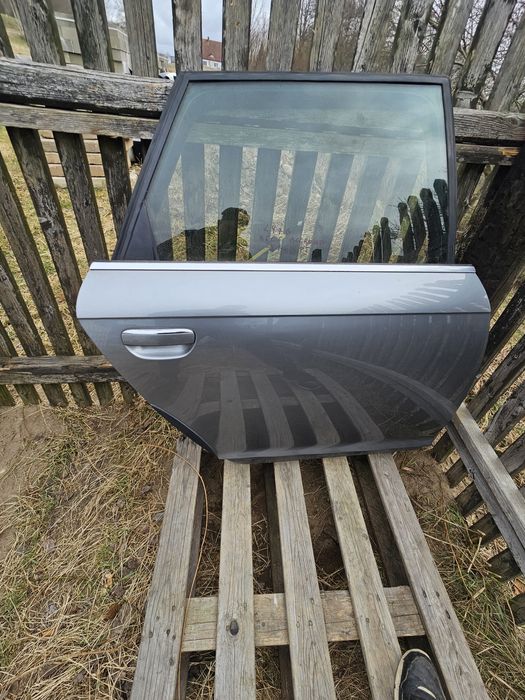 Audi a6 c6 LY7G Drzwi prawy tyl