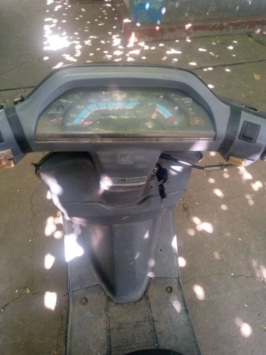 Продаю мопед honda 18