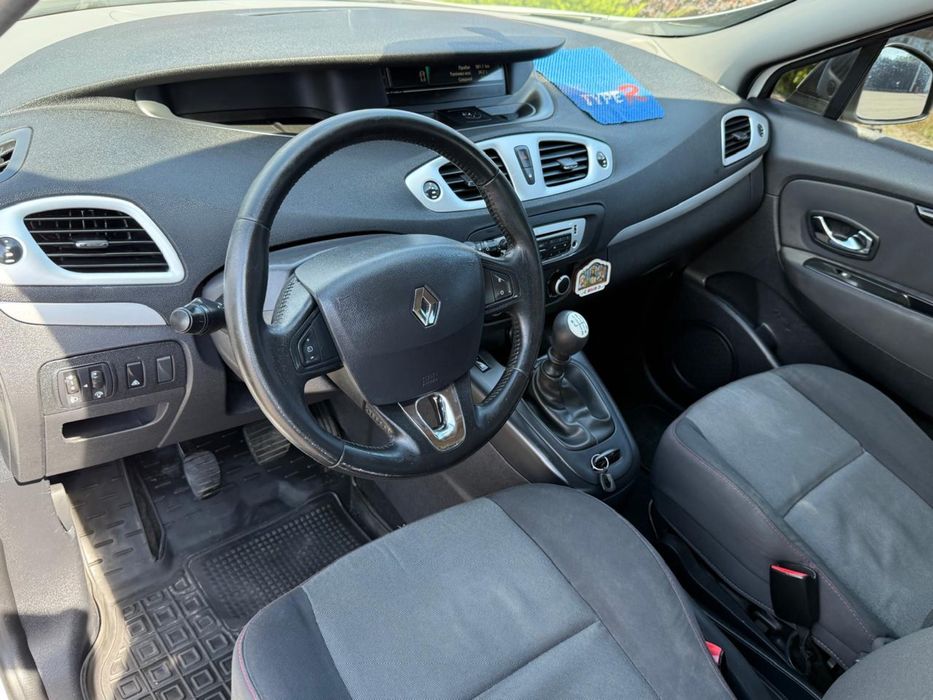 Renault Scenic 2014 відмінний стан