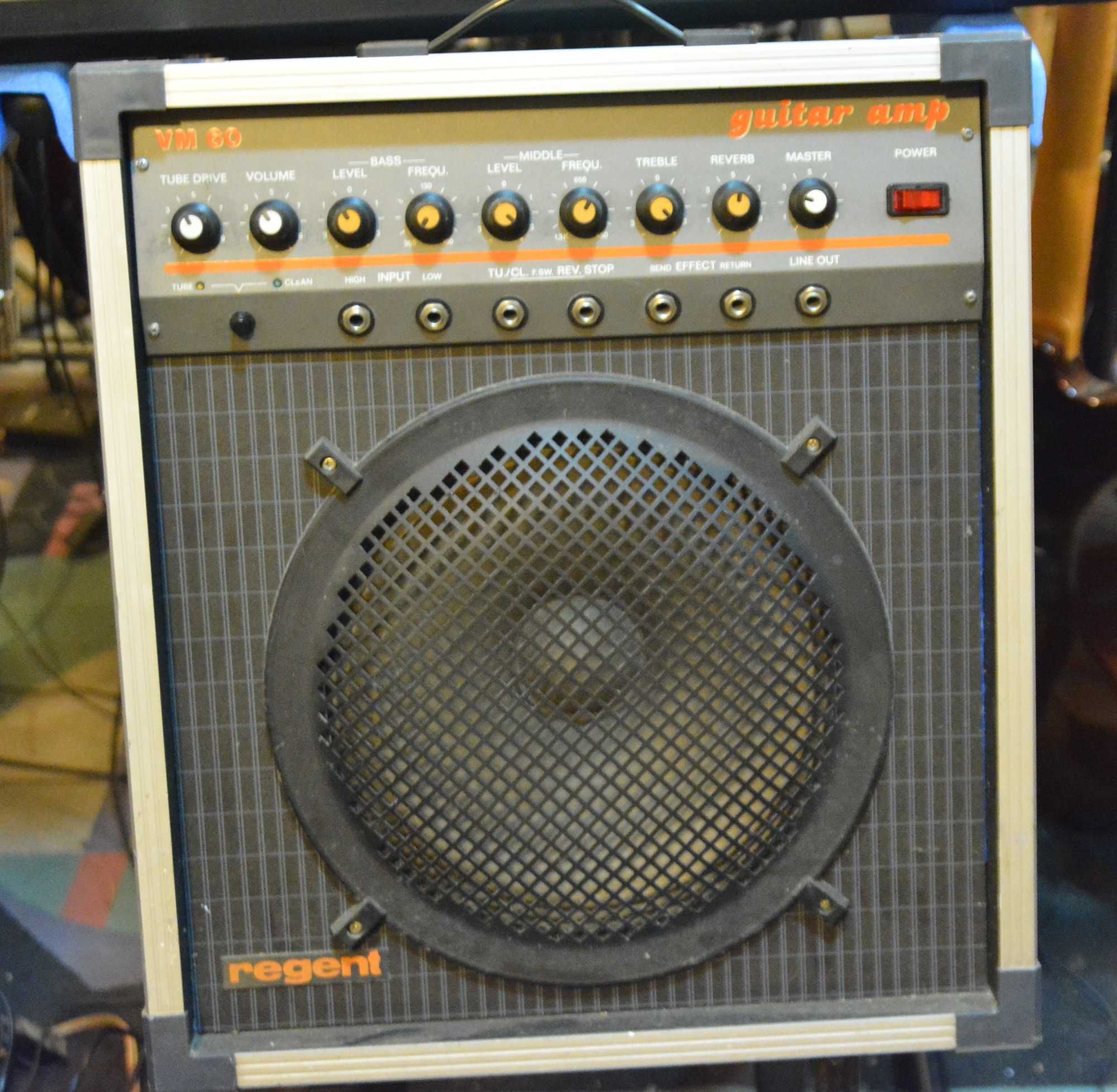 Wzmacniacz gitarowy-basowy Regent VM60 (DDR)