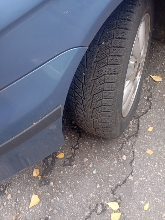 Автомобиль Шевроле Такума