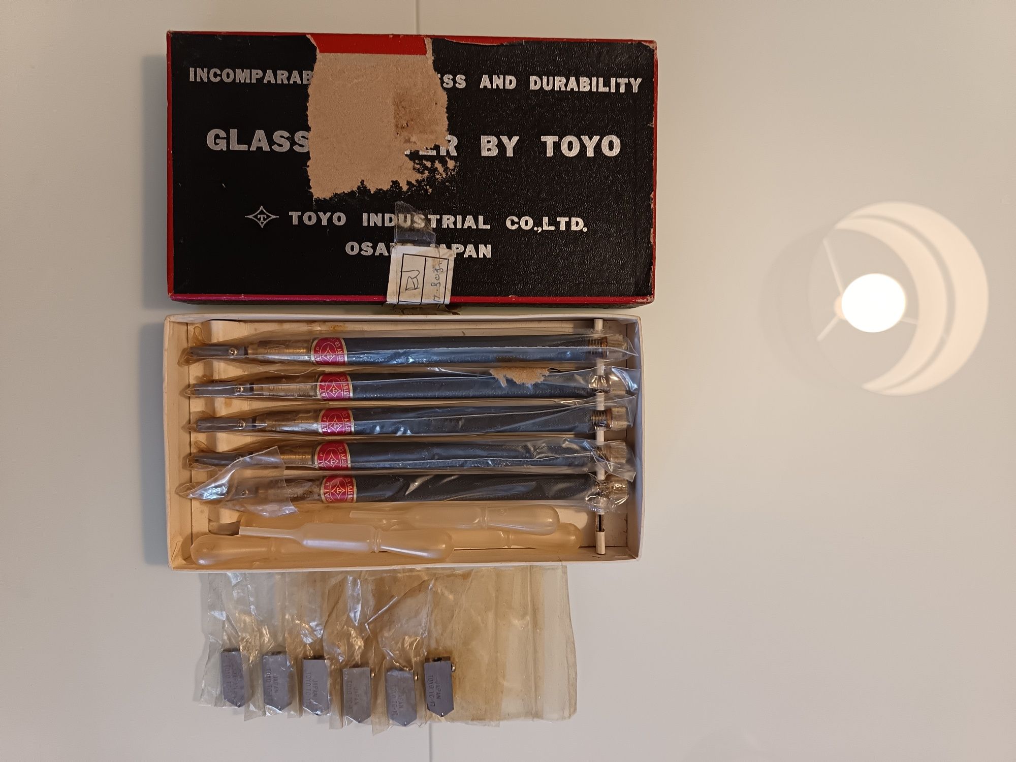 Diamante Corta Vidros Profissional TOYO, oferta 2a cabeça