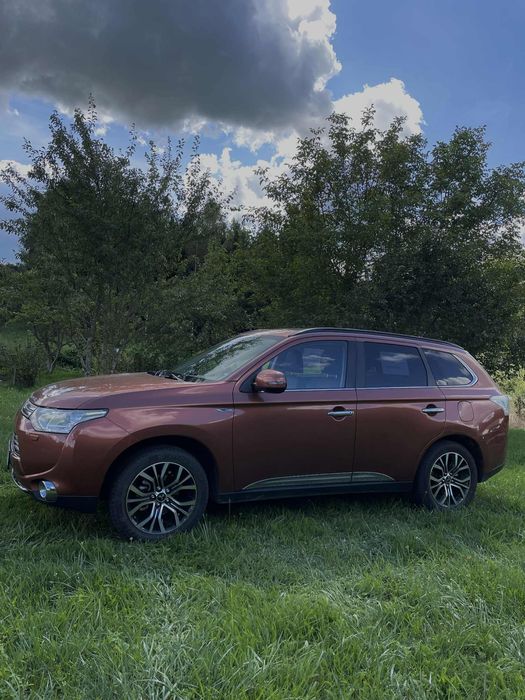Misubishi Outlander III 4WD Instyle Plus Salon Polska