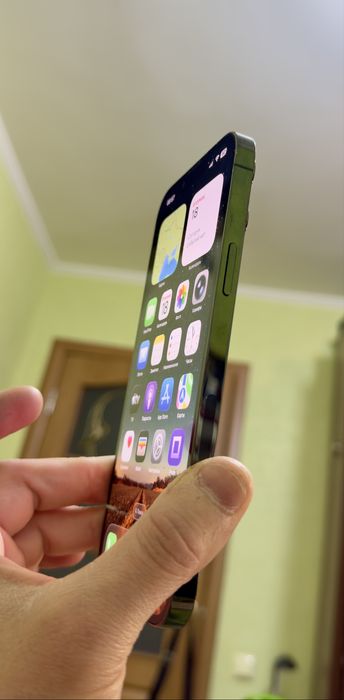 Iphone 13 Pro Max 128 R-SIM,акб 100,все работает в хорошем состоянии