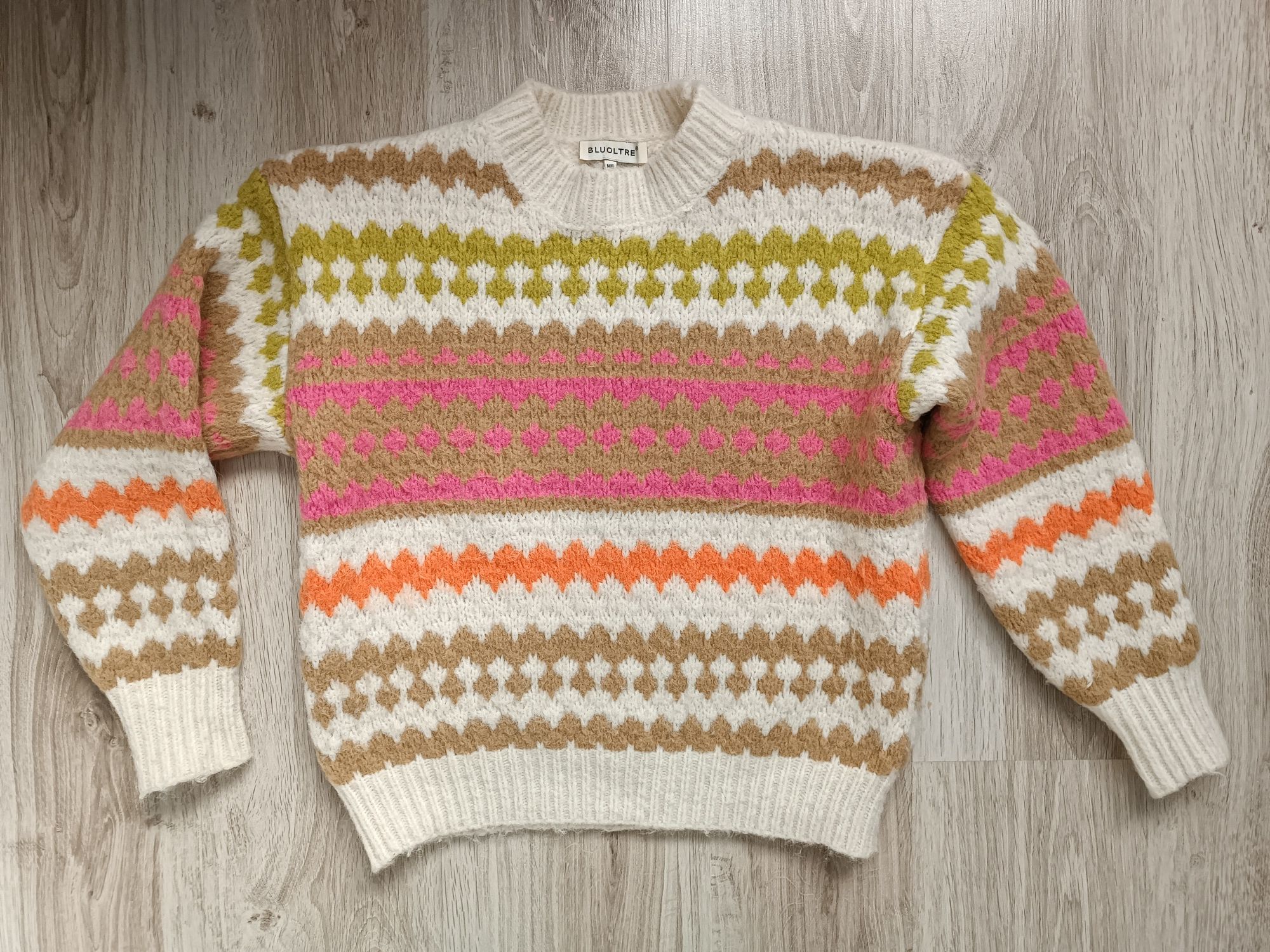 Sweter damski ciepły gruby M 38 L beżowy kolorowy
Szerokość pod pacham