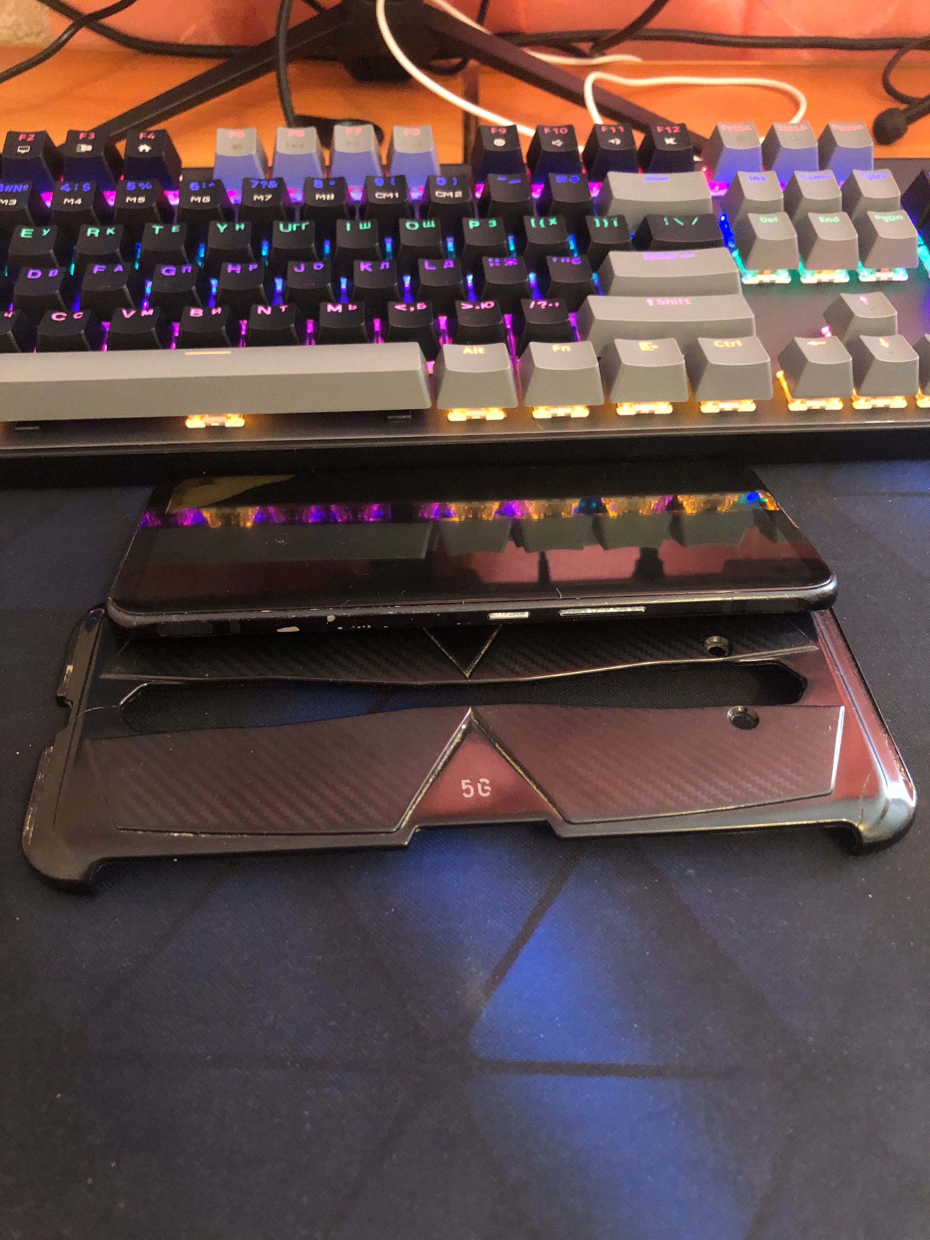 Zte Nubia play 5g 8/256 120геоц 120 фпс