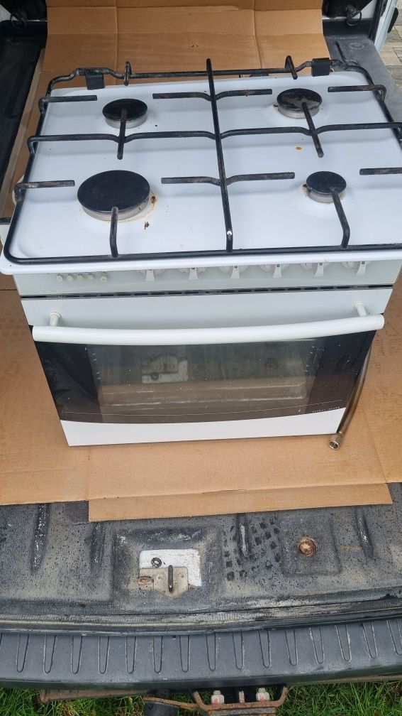 Piekarnik elektryczny Amica plyta gazowa