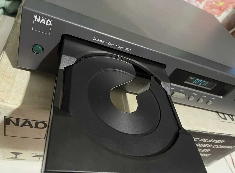 Odtwarzacz CD NAD 501