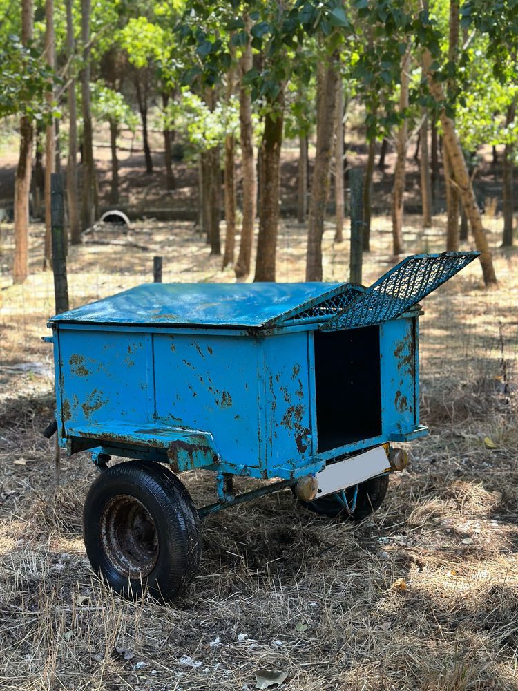 Reboque de transporte para Cães de Caça – Usado