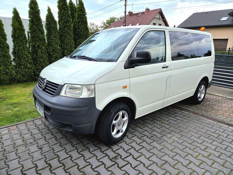 Wynajem busa 9 osobowy wypożyczalnia wesele kawalerskie panieńskie