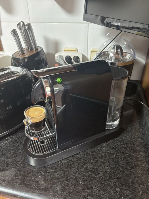 Maquina de cafe nespresso