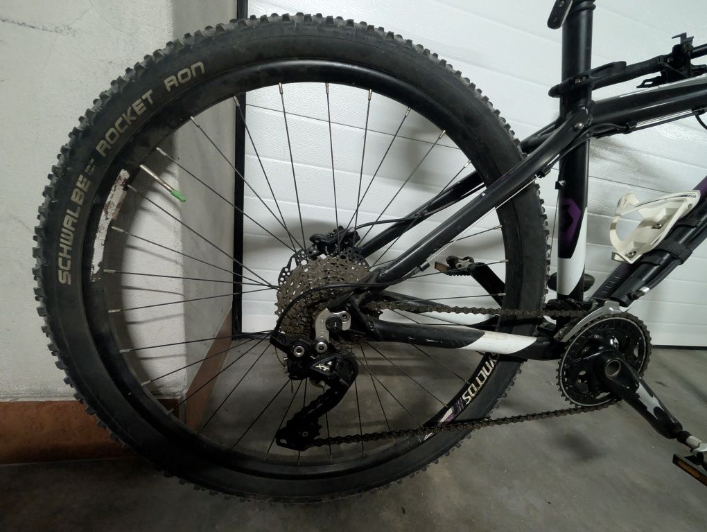 Bicicleta BTT Scott Scale 710 Contessa