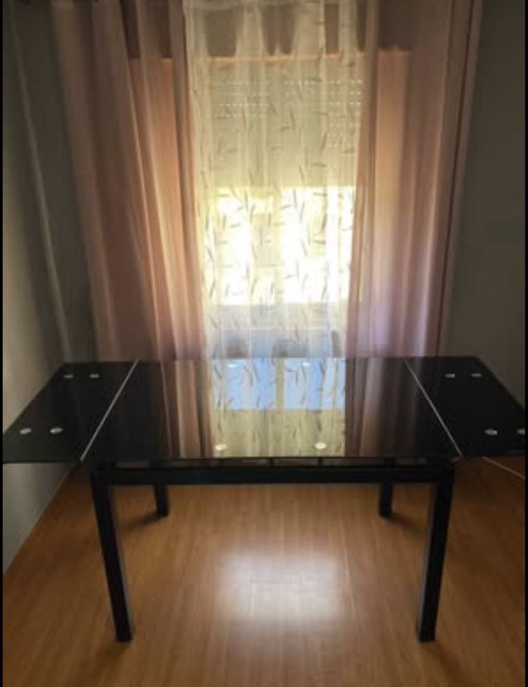 Mesa de jantar - Extencivel