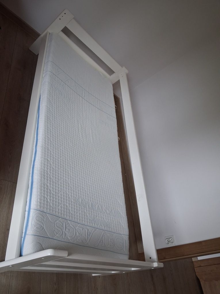 Łóżeczko dziecięce, łóżko stelażowe 80x180