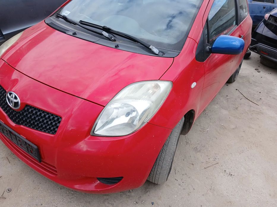 TOYOTA YARIS II 2 3P0 3D  maska pokrywa silnika klapa bagażnika zderzak lampa reflektor pas przedni