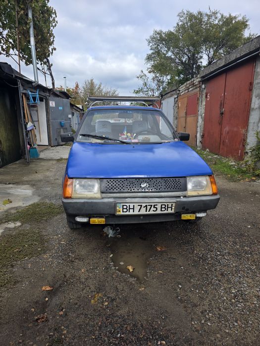 Сімейне авто Таврія Nova