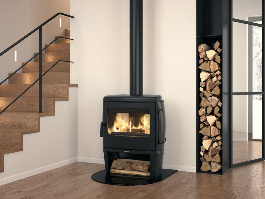 Piec z żeliwa emaliowanego na drewno La Nordica Tahiti 7,7 kW