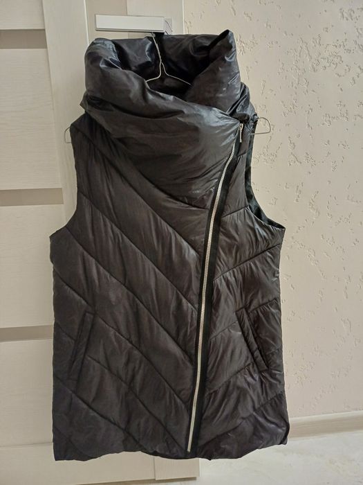 Стеганная жилетка, теплая жилетка, длиная жилетка размер 42-44