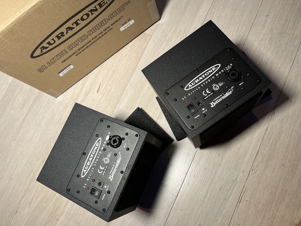 Auratone 5C Active Sound Cube Black (monitory stydyjne)