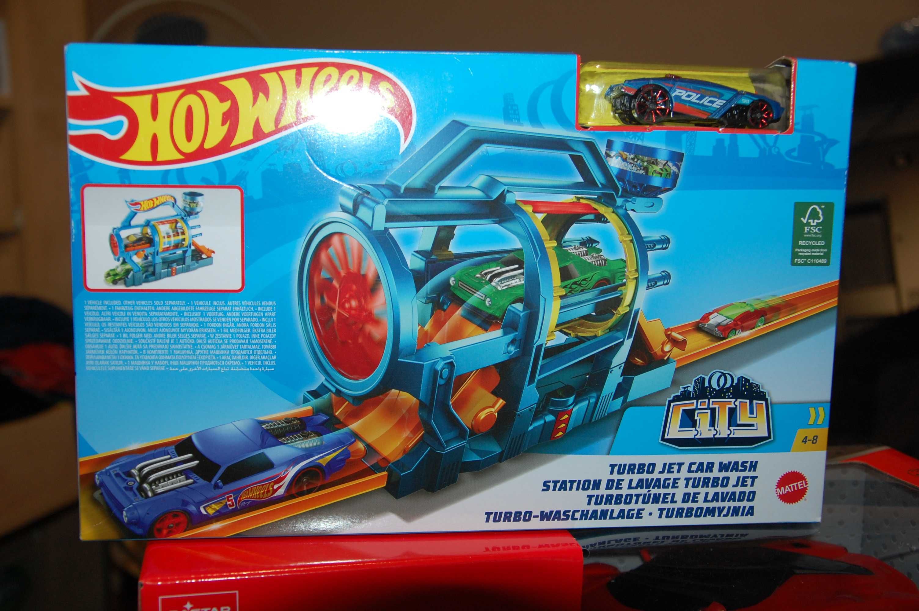 nowa wyrzutnia + samochod HOT WHEELS